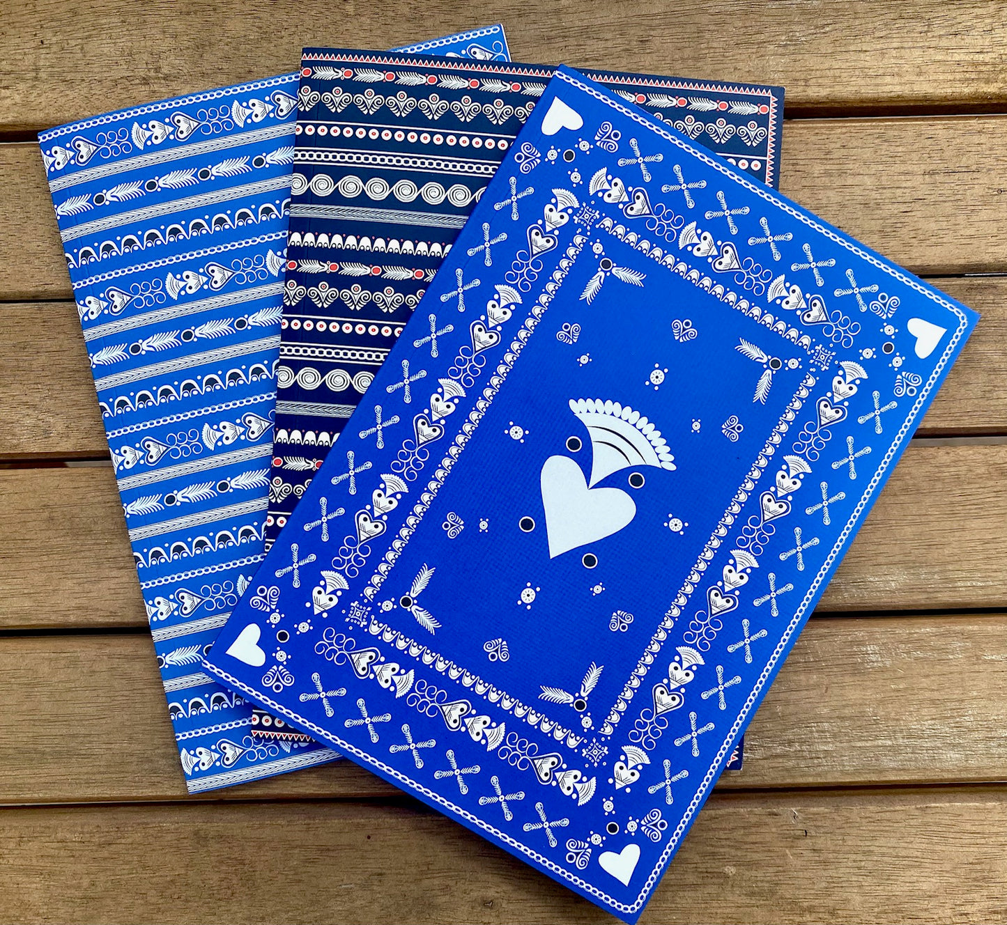 CAHIER BRETON BRODERIES MARINE