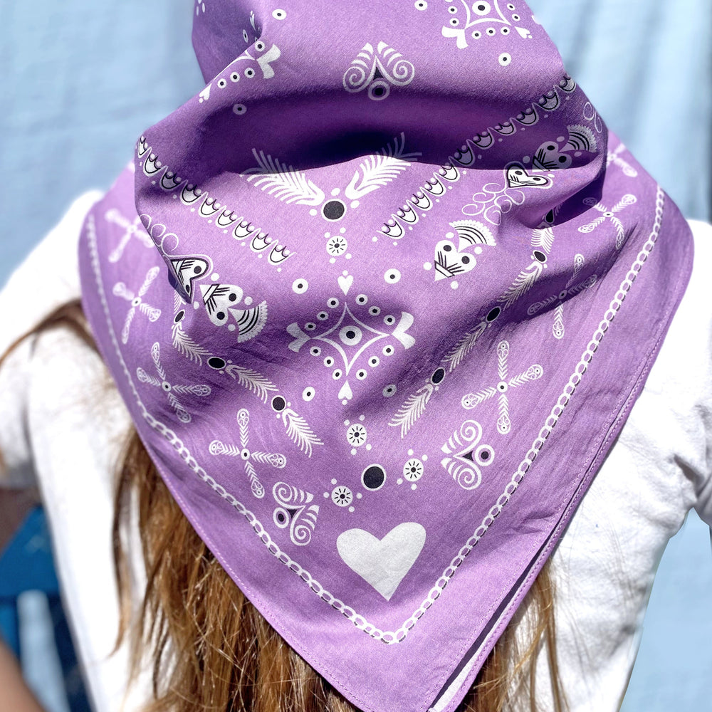 BANDANA BRETON  LILAS EN COTON BIO - MOTIF BRODERIES BRETONNE